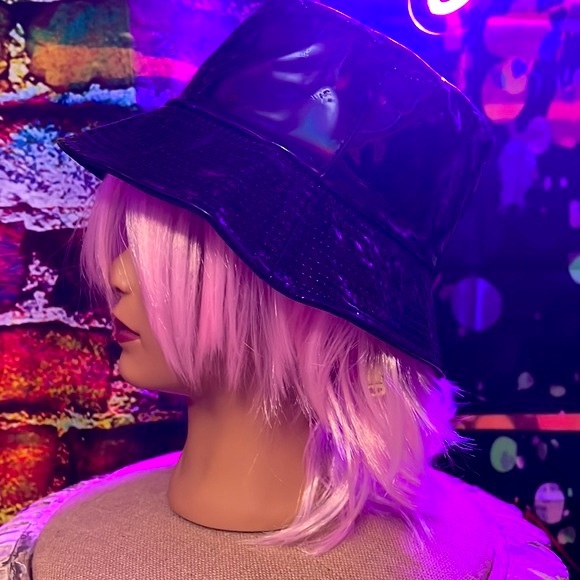 New Wet look Black Bucket Hat - Picture 7 of 9